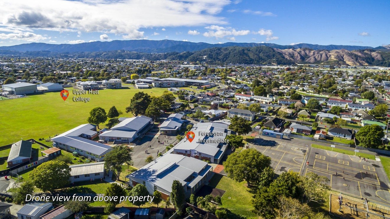 46 Holdsworth Avenue, Trentham, Upper Hutt - Carousel 30