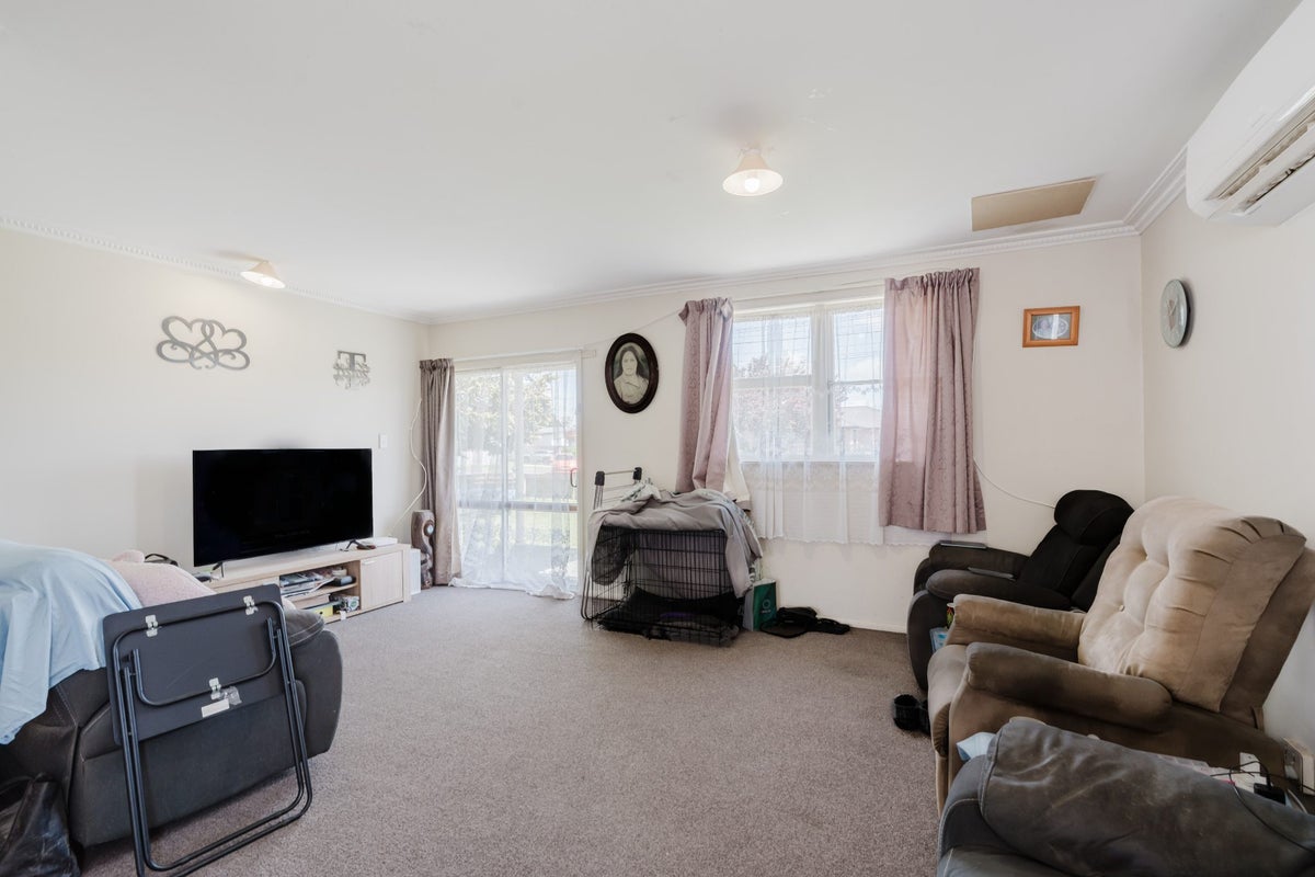 9 Grandview Road, Nawton, Hamilton - Carousel 2