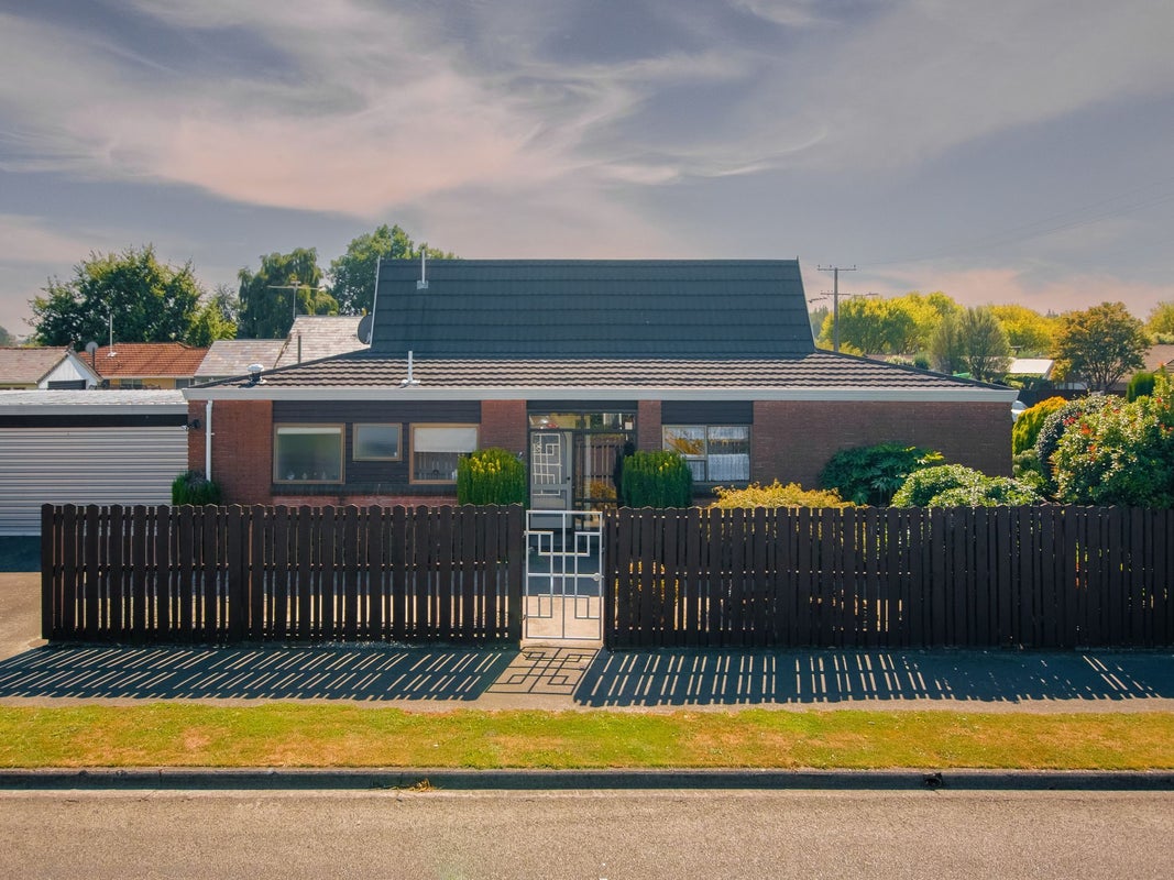 2/189 Highsted Road, Casebrook, Christchurch - Carousel 2