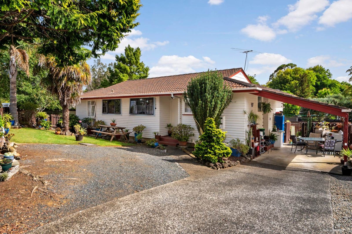 3 Leilani Place, Red Hill, Papakura - Carousel 2