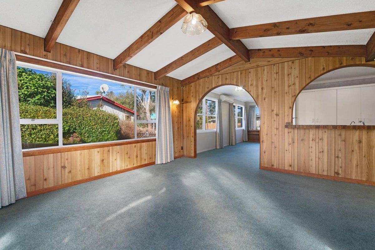 14 Darroch Street, Fairy Springs, Rotorua - Carousel 2