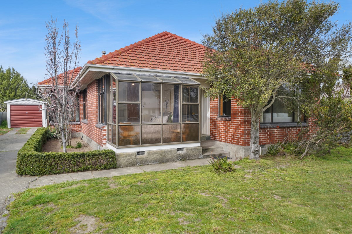 144 Wainoni Road, Avondale, Christchurch - Carousel 1