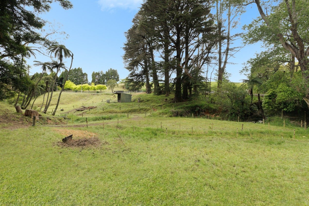 163 Rowe Road, Ohauiti, Tauranga - Carousel 24