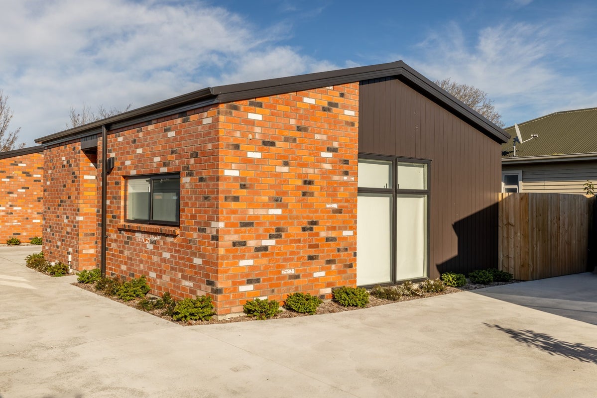 2/152 Woodham Road, Linwood, Christchurch - Carousel 2