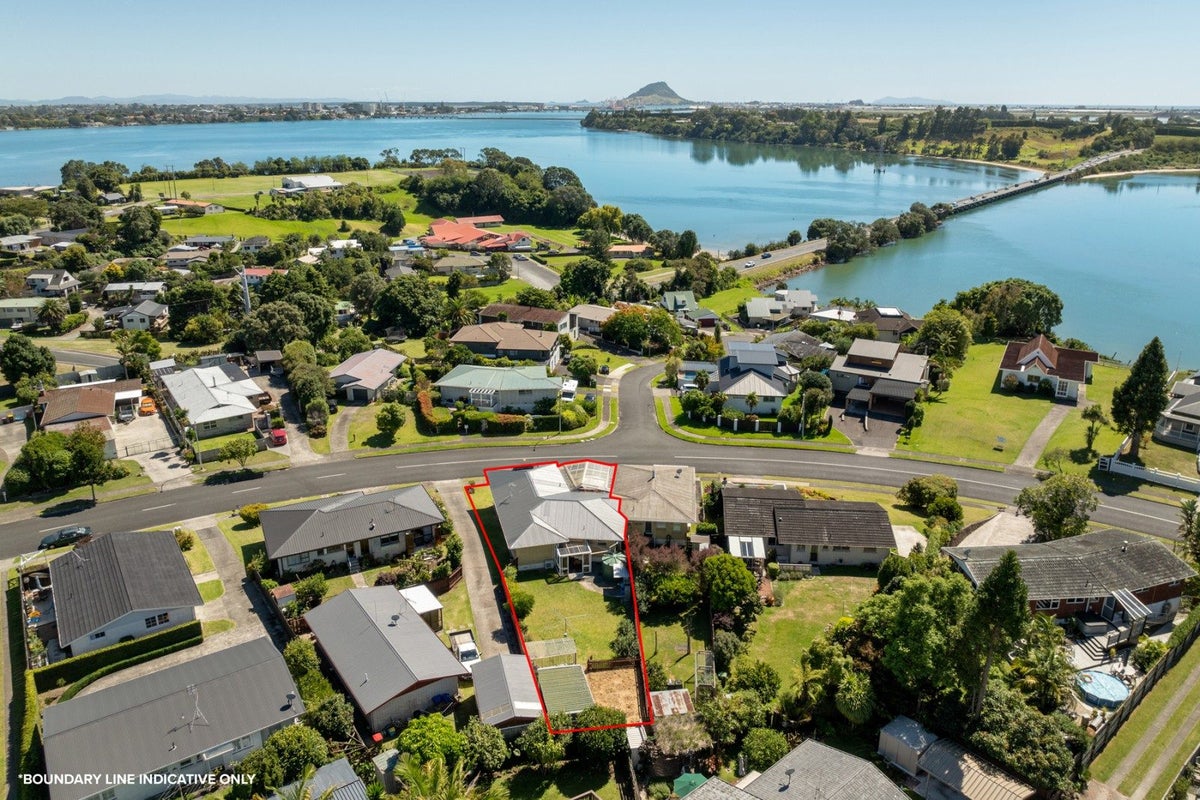 122 Te Hono Street, Maungatapu, Tauranga - Carousel 1