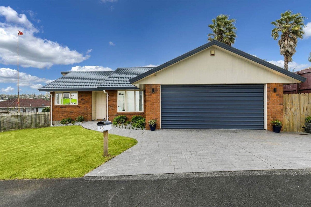 78 Kingdale Road, Henderson, Auckland - Carousel 1