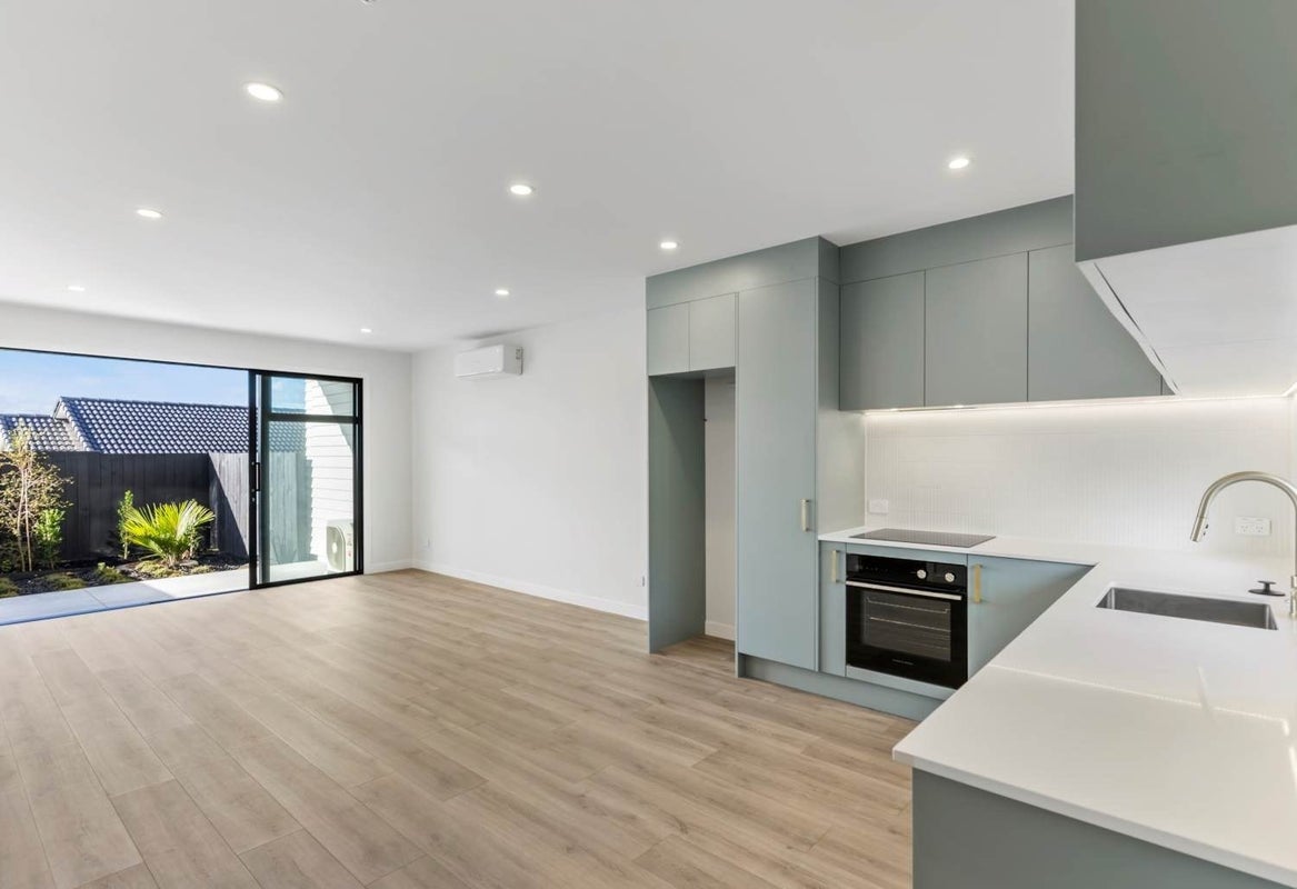 4/14 Eastwood Rise, Browns Bay, Auckland - Carousel 2