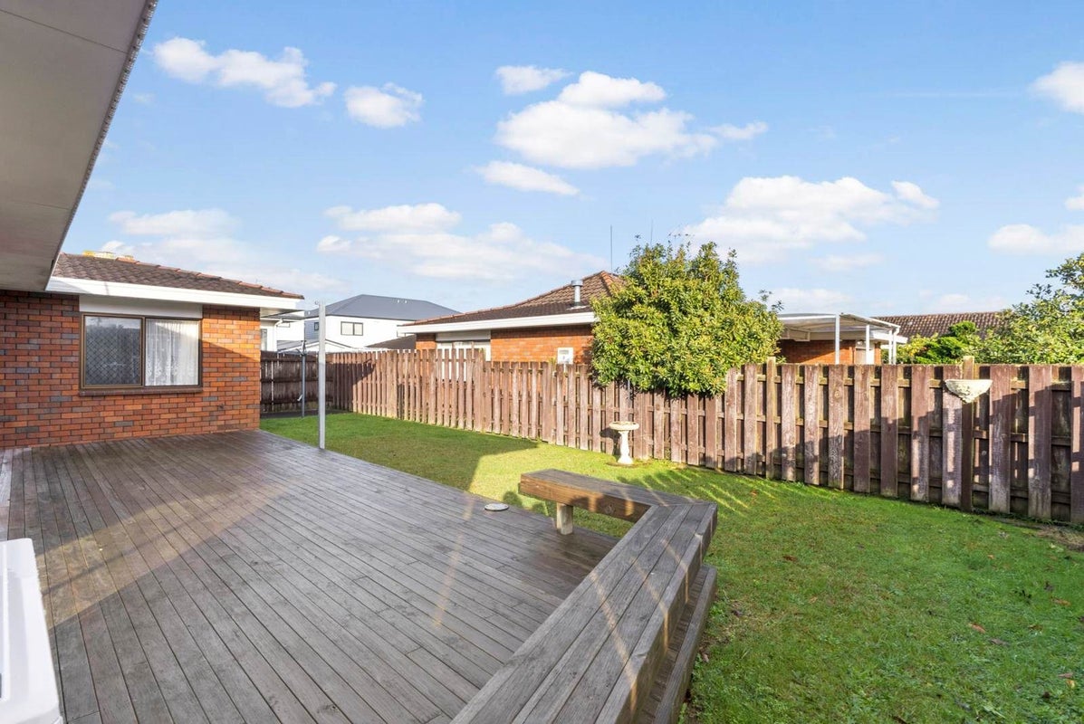 1/25 Duke Street, Papakura, Auckland - Carousel 2