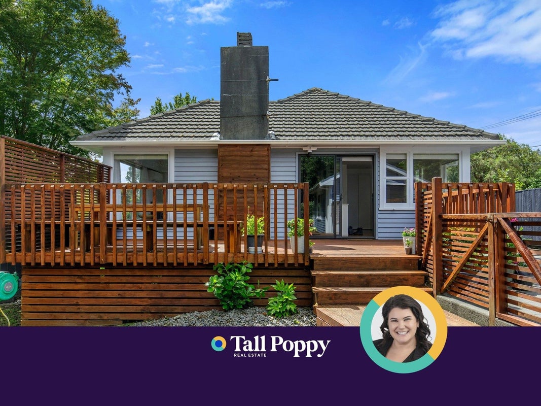 22 Manuka Street, Stokes Valley, Lower Hutt - Carousel 1