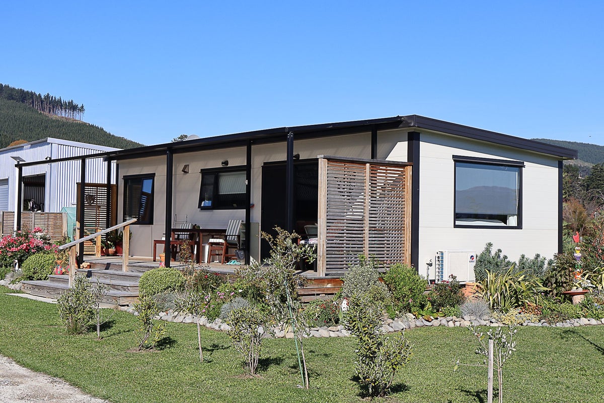2613 State Highway 63, Blenheim - Carousel 1