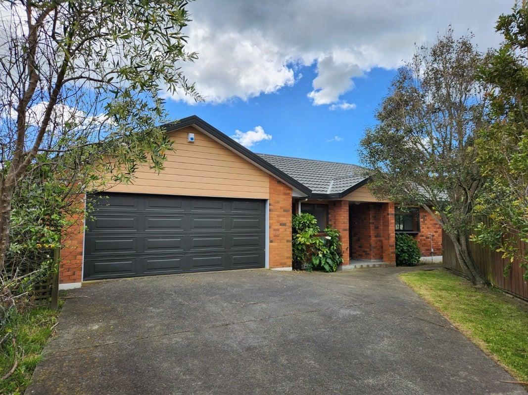 115 Waiwhetu Road, Waterloo, Lower Hutt - Carousel 1