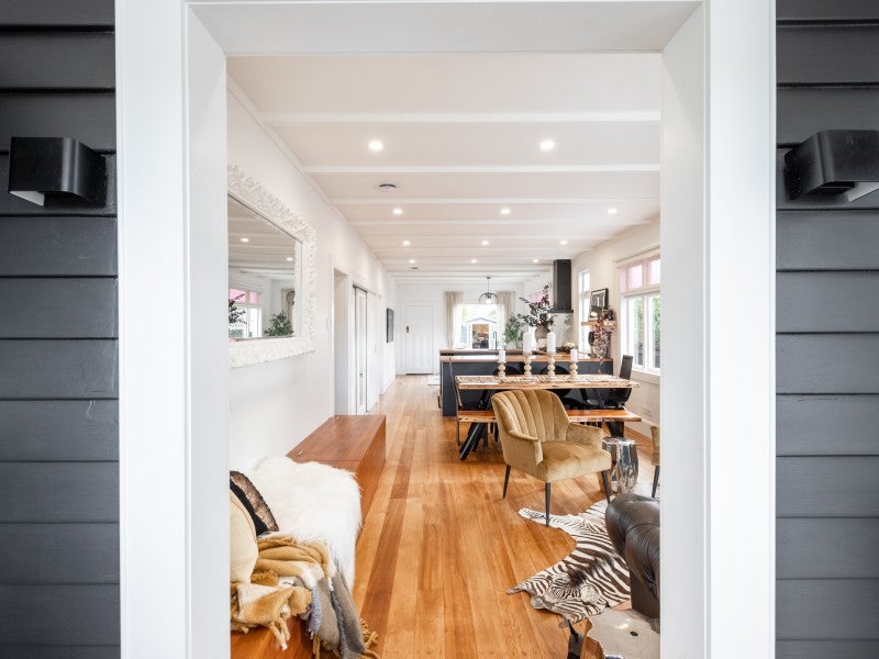 45 Wellesley Road, Napier South, Napier - Carousel 2