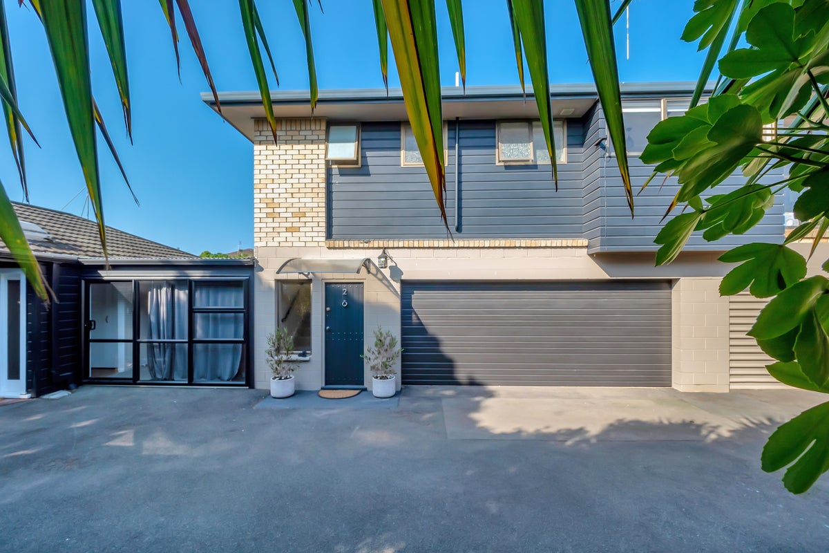2/33 Golf Road, Mount Maunganui, Mount Maunganui - Carousel 1