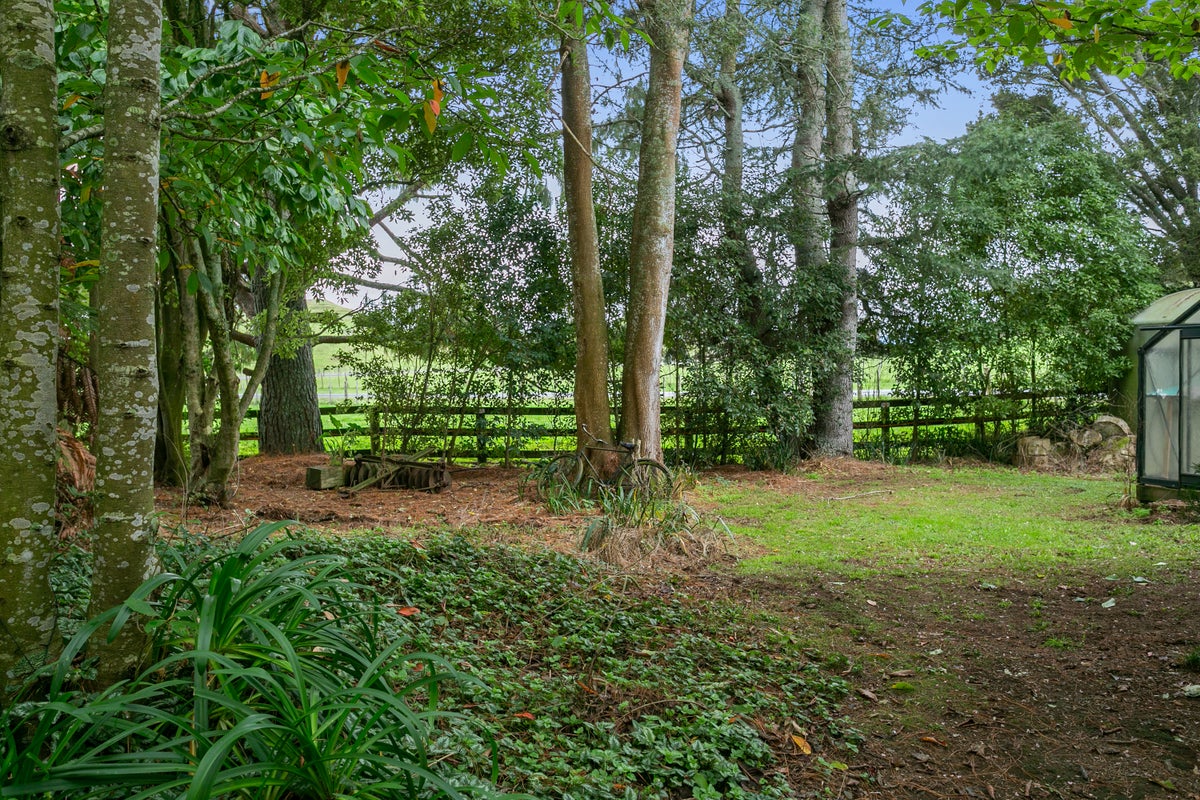 16 Momona Road, Piarere, Tirau - Carousel 2
