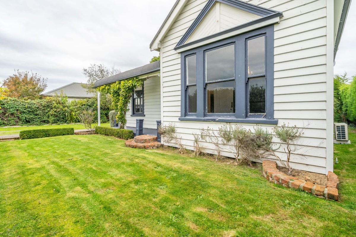 41 Wallace Street, Grasmere, Invercargill - Carousel 1