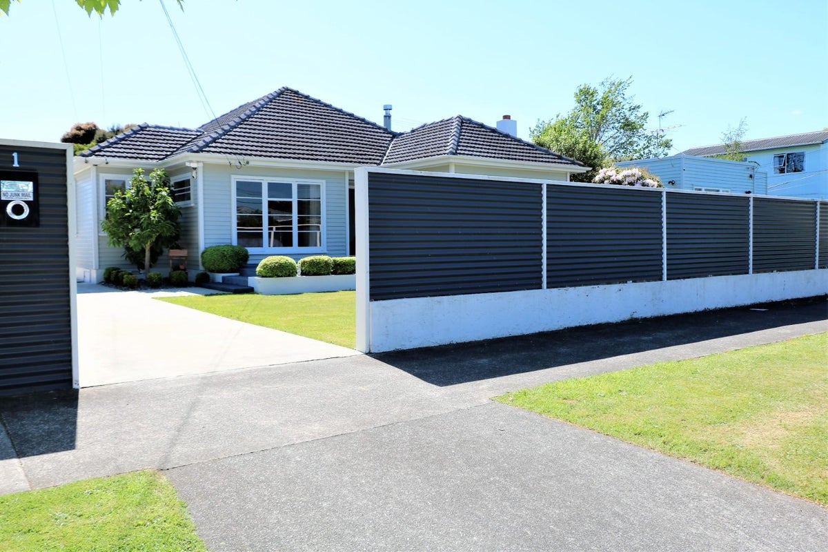 1 John Street, Trentham, Upper Hutt - Carousel 18