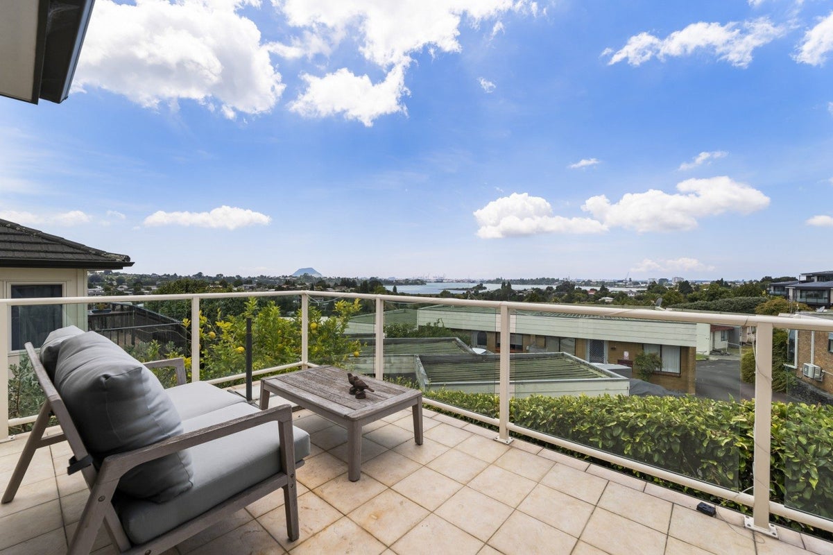 27B Tekoah Place, Judea, Tauranga, Bay Of Plenty - Carousel 1