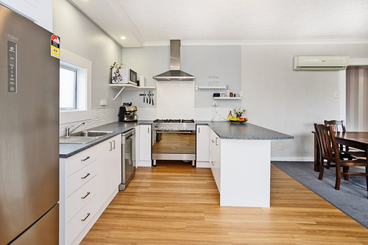 158 Metzger Street, Heidelberg, Invercargill, Southland - Carousel 2
