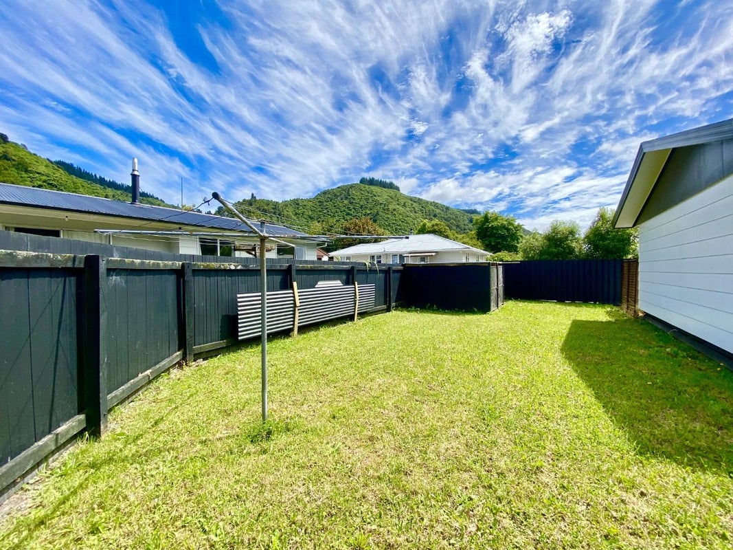 101A Akatarawa Road, Birchville, Upper Hutt - Carousel 16