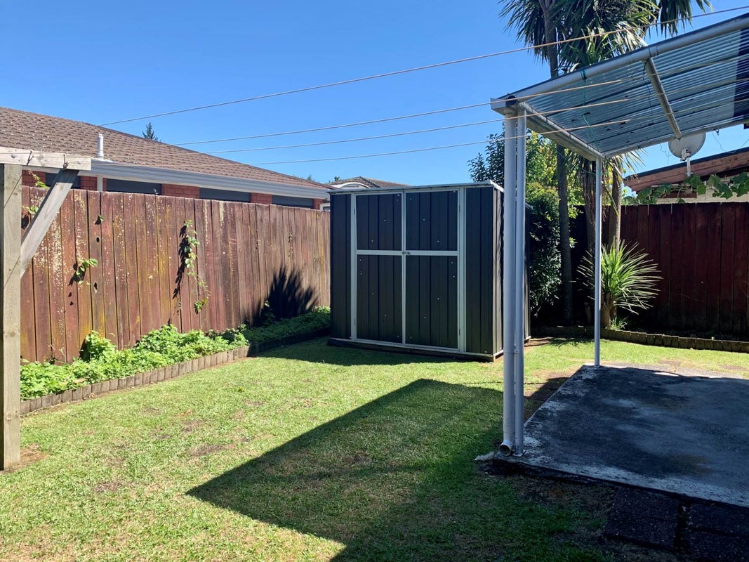 4/35 Swanson Road, Henderson, Auckland - Carousel 9