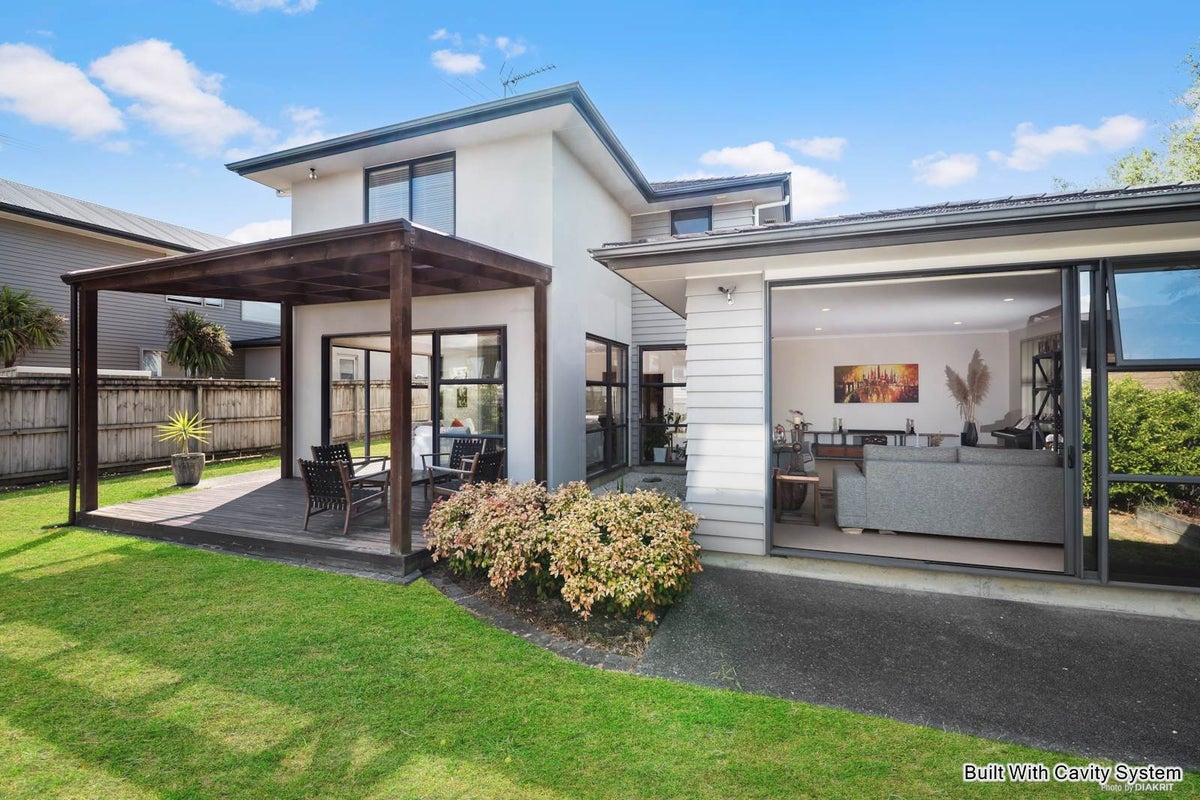 9 Oak Bark Drive, Schnapper Rock, Auckland - Carousel 2
