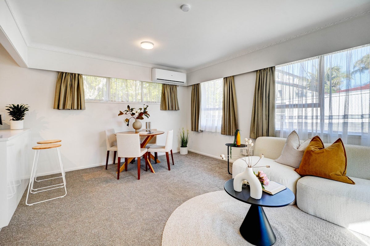 2/826 Manukau Road, Royal Oak, Auckland City, Auckland - Carousel 2
