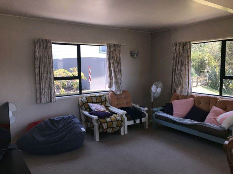 2/114 Sycamore Drive, Sunnynook, Auckland - Carousel 2