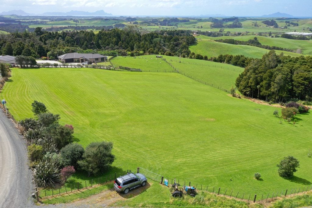 241 Brooks Road, Waipu, Waipu - Carousel 1