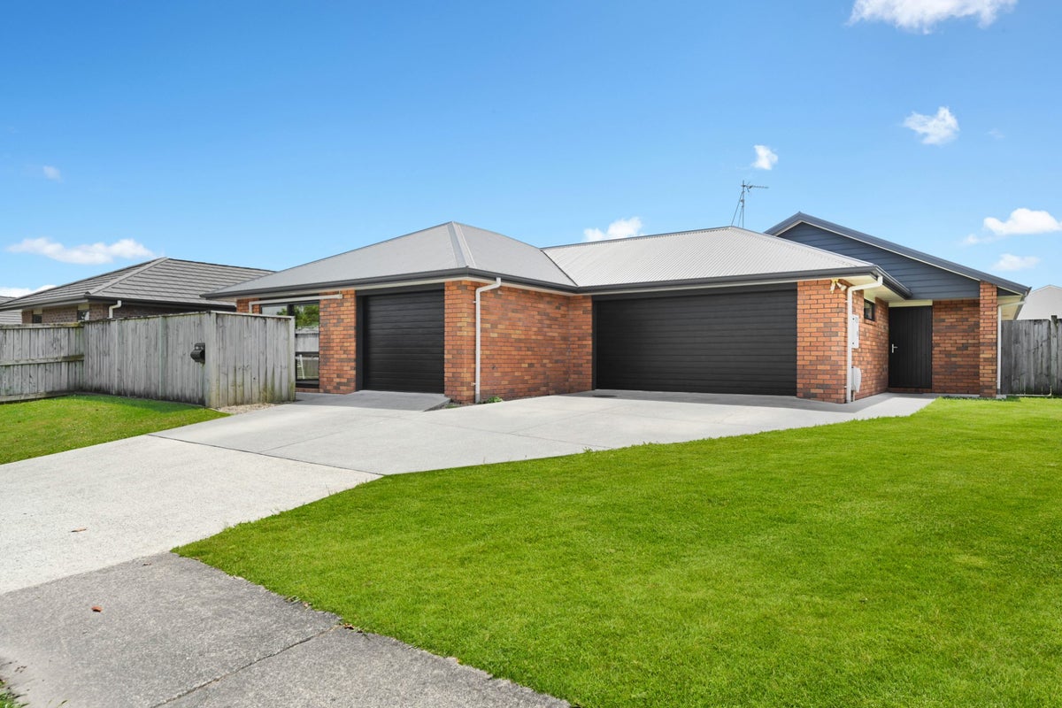 4 Piwakawaka Court, Rototuna North, Hamilton - Carousel 2
