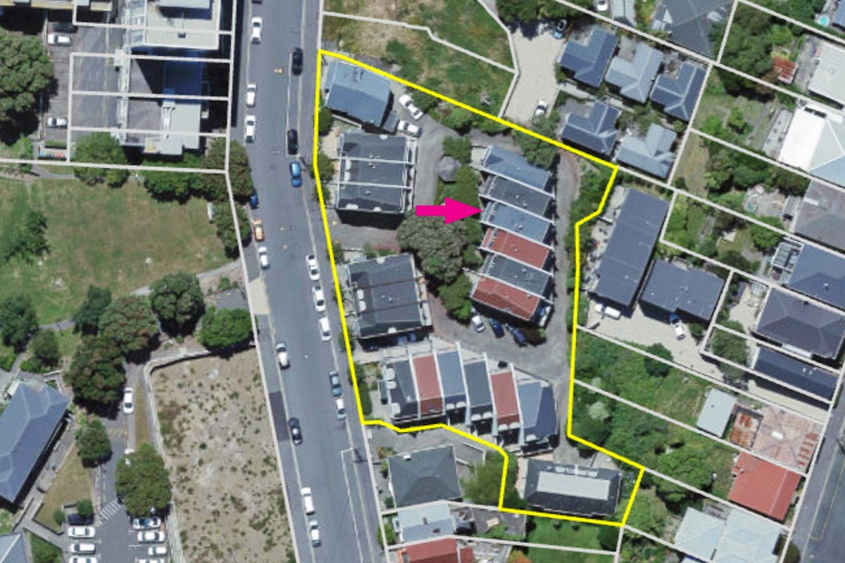 9/43 Nairn Street, Mount Cook, Wellington - Carousel 16