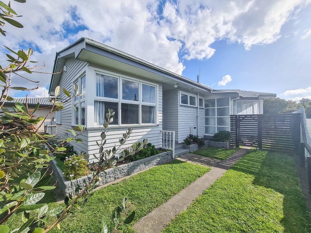 279 Kennedy Road, Onekawa, Napier - Carousel 12
