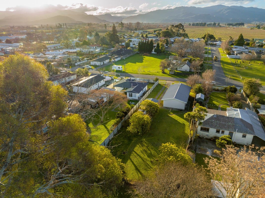 19 Havelock Street, Renwick - Carousel 2