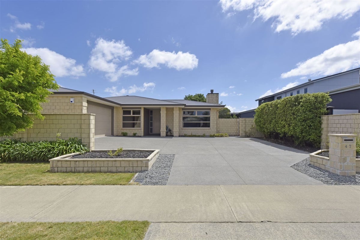 47 Westpark Drive, Burnside, Christchurch - Carousel 16