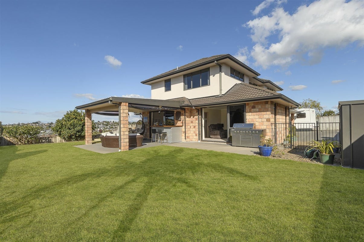87 Hawkridge Heights, Bethlehem, Tauranga - Carousel 2