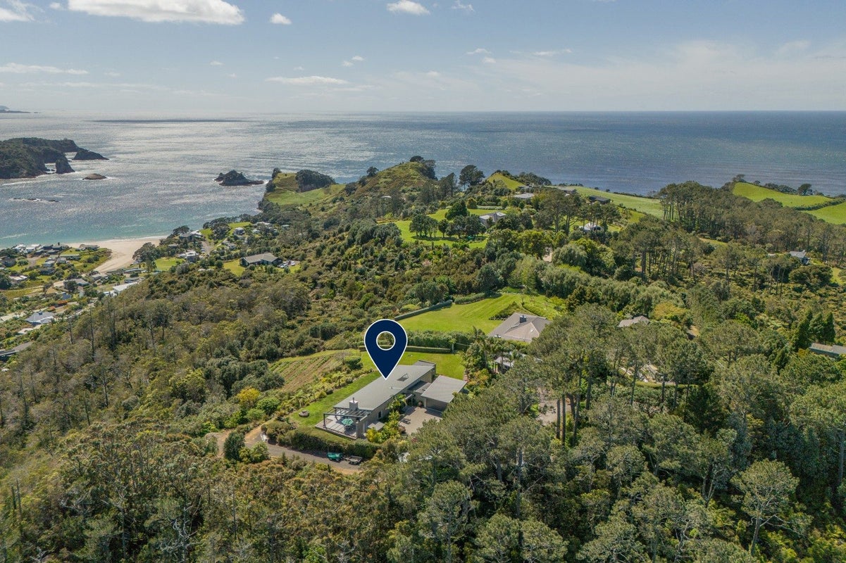 47 Sarahs Hill, Hahei, Whitianga - Carousel 2