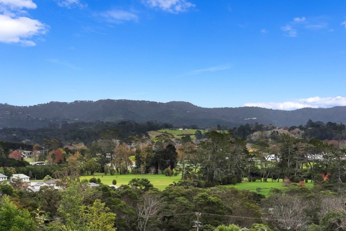 11 Ara Mara Hua, HENDERSON, AUCKLAND - Carousel 1