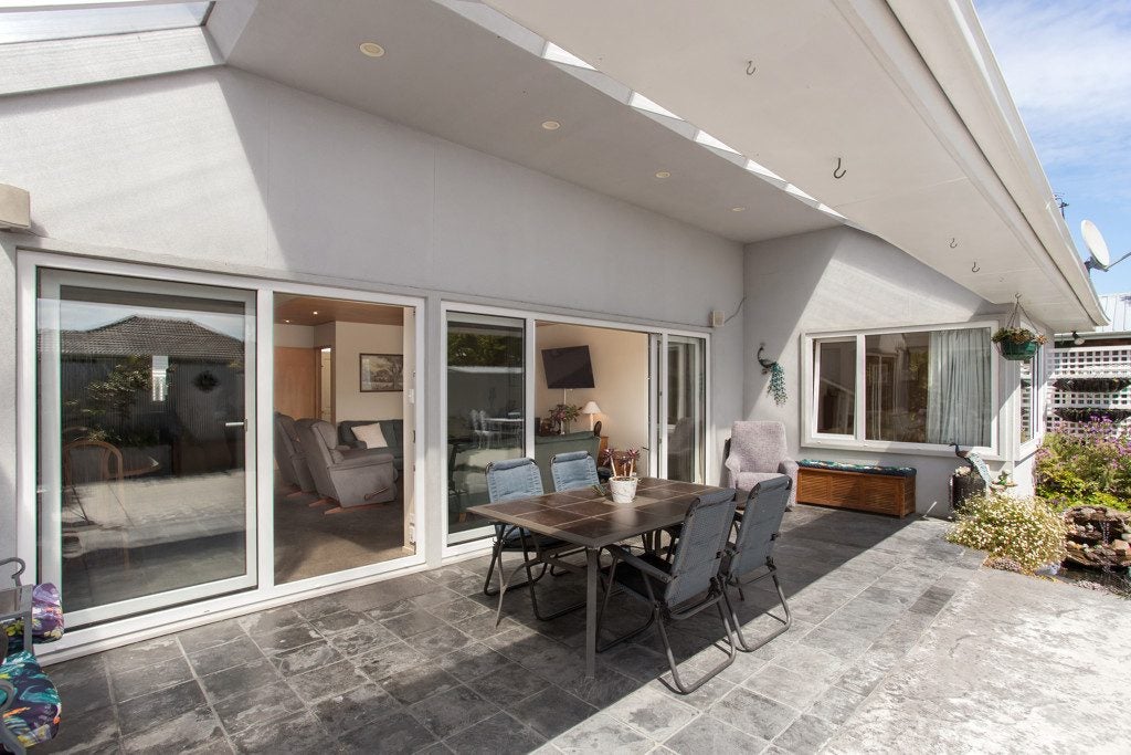 195B Innes Road, St Albans, Christchurch - Carousel 1