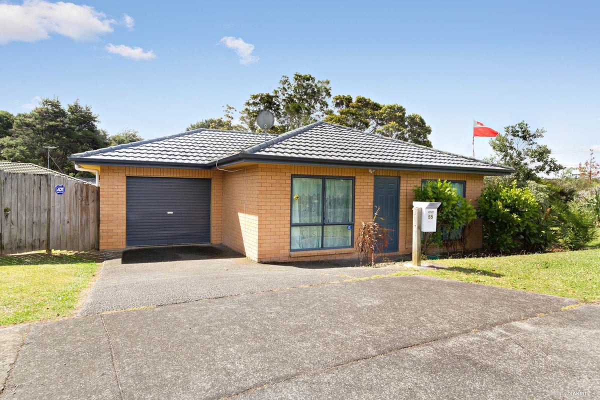 55 Hewlett Road, Massey, Auckland - Carousel 1