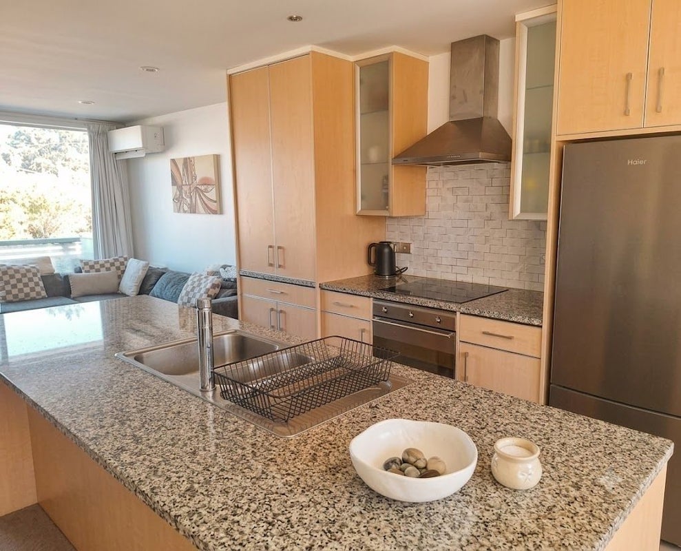 4/37 Daniell Street, Newtown, Wellington - Carousel 2
