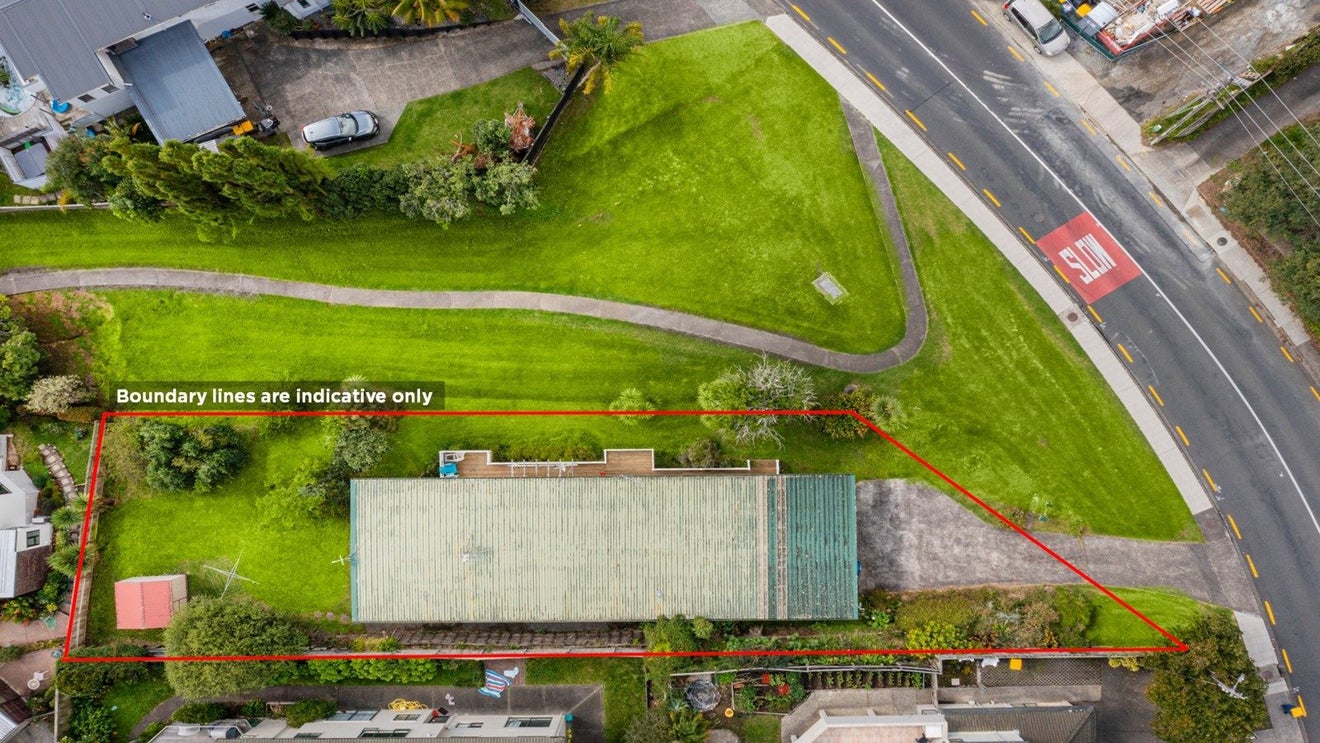 55 Glencoe Road, Browns Bay, Auckland - Carousel 1