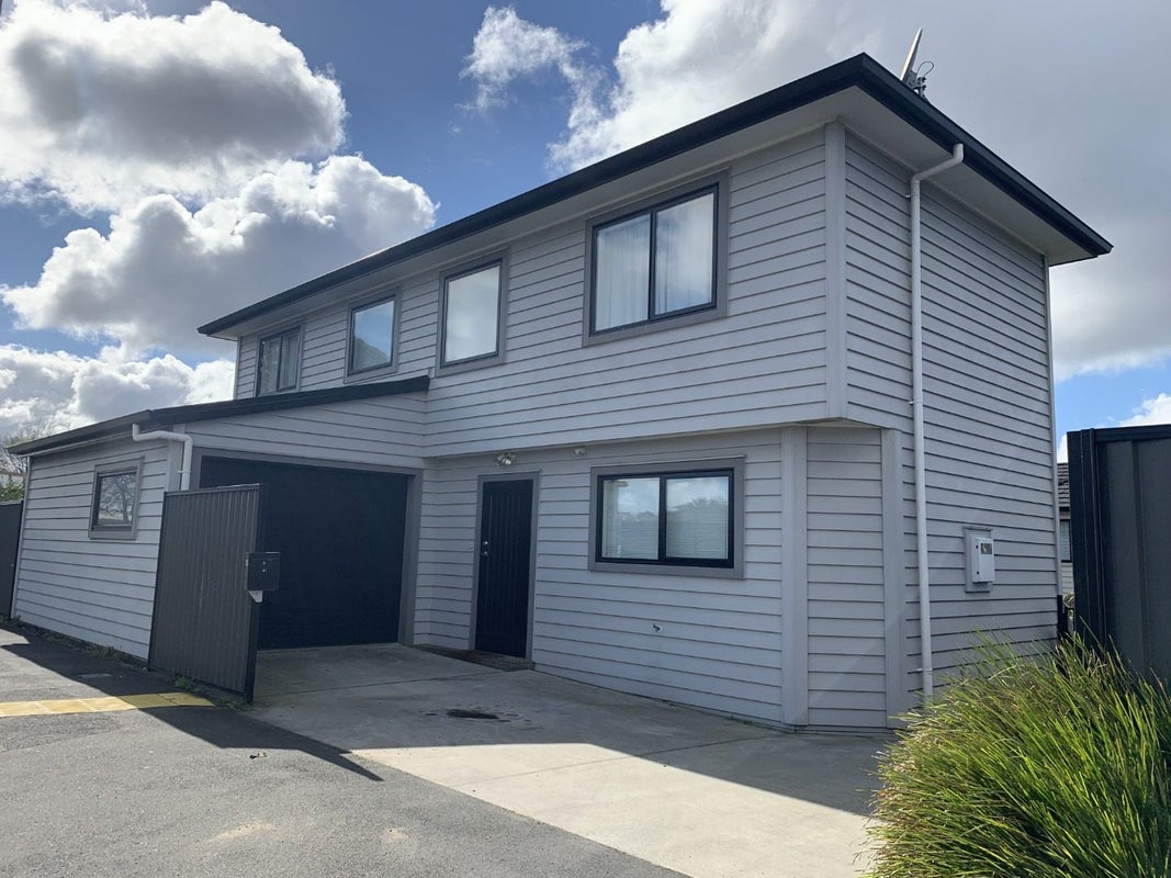 15 Tuhikaramea Road, Dinsdale, Hamilton - Carousel 11