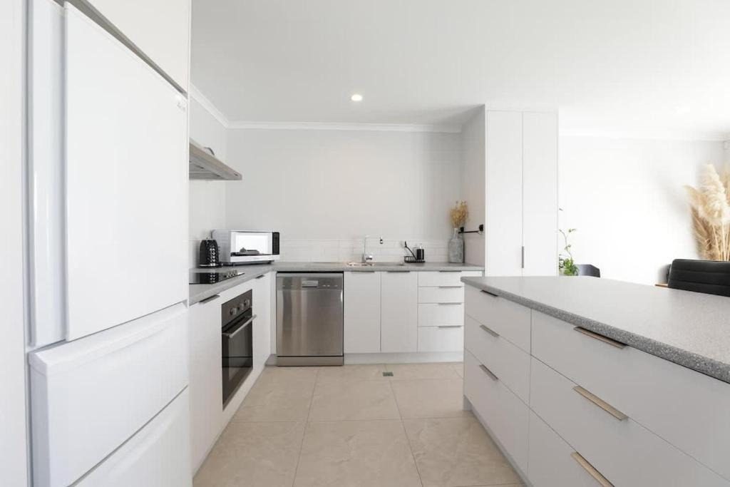 24 Towhai Crescent, Owhata, Rotorua - Carousel 2