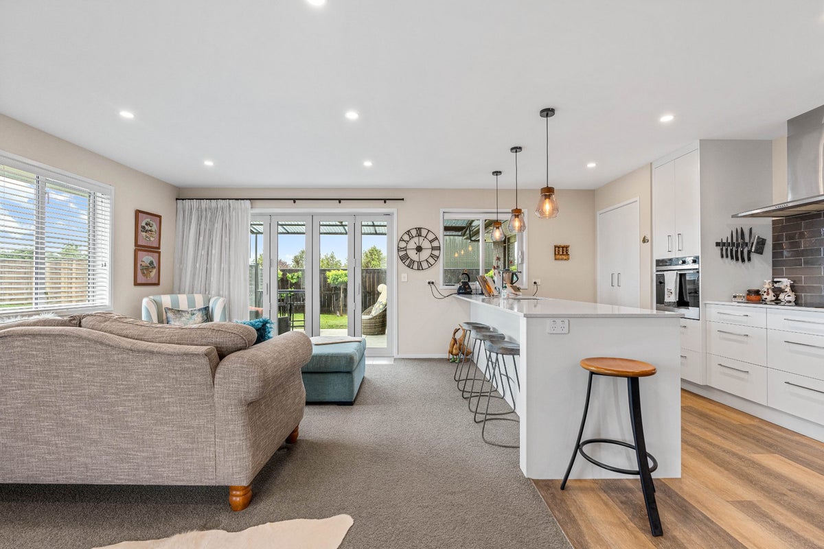 40 Tuatahi Avenue, Solway, Masterton - Carousel 2