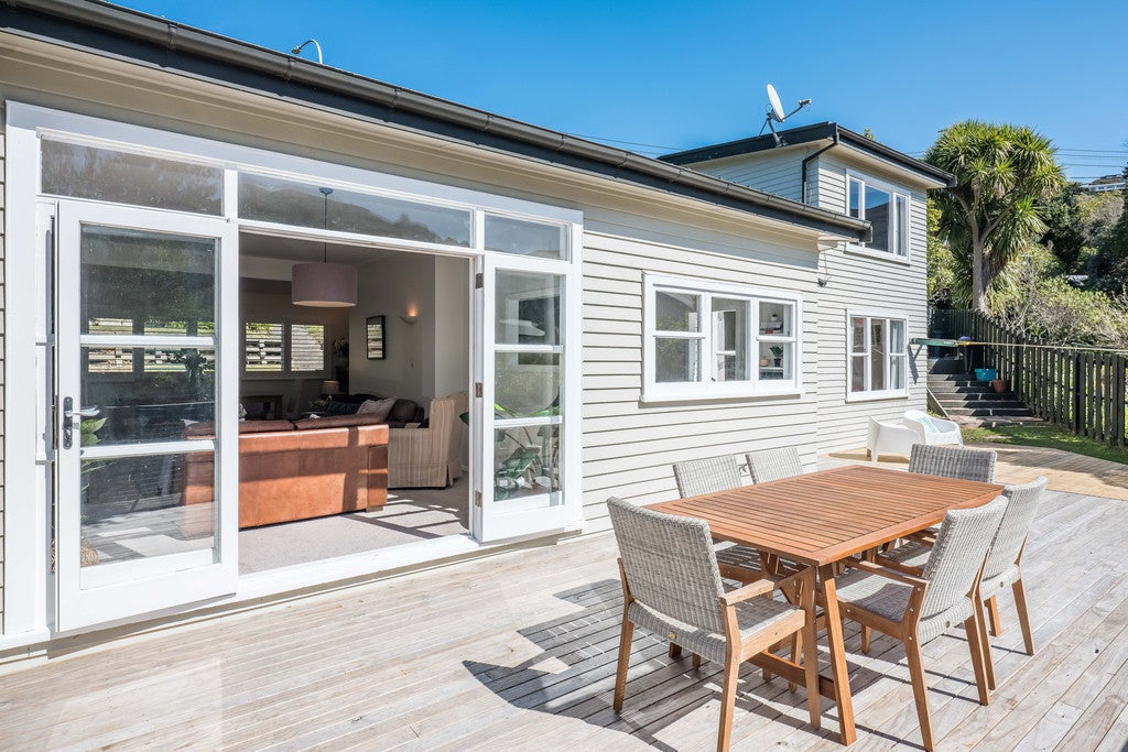 22 Silverstream Road, Crofton Downs, Wellington - Carousel 1