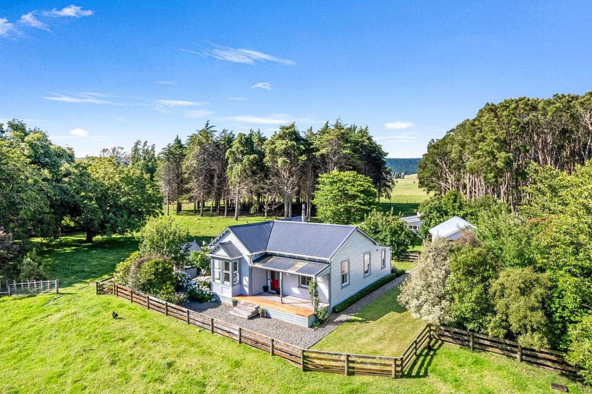 260 Kaiwhaiki Road, Kaiwhaiki, Whanganui - Carousel 1