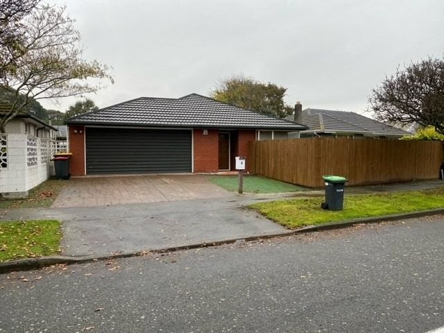 3 Sledmere Street, Burnside, Christchurch - Carousel 2