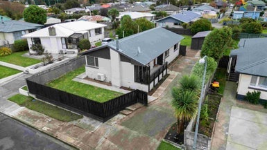 21 Dumbarton Place, Strathern, Invercargill - Carousel 1