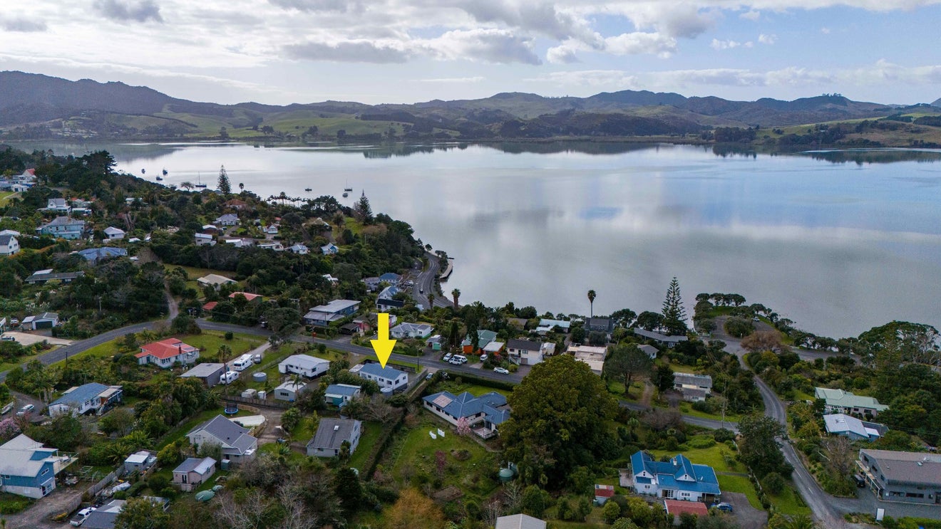 14 Grey Street East, Mangonui, Mangonui - Carousel 1