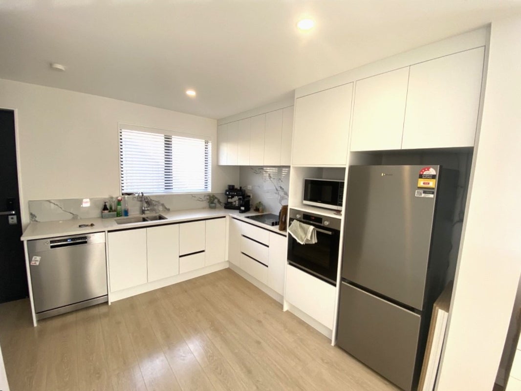 133B Lancaster Road, Beach Haven, Auckland - Carousel 2