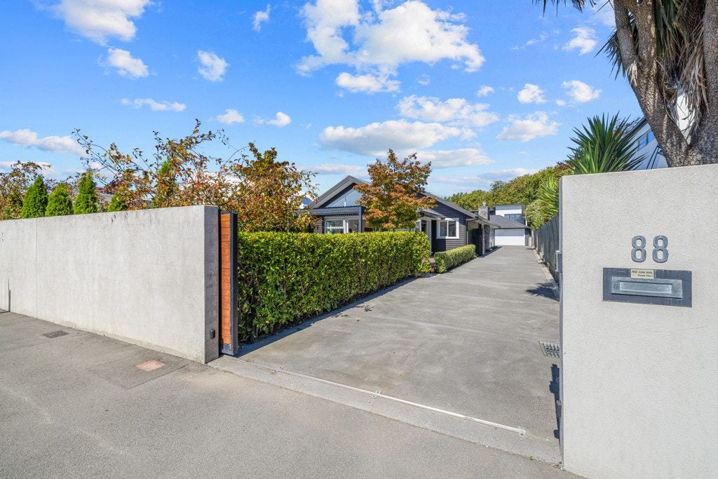 88 Westminster Street, St Albans, Christchurch - Carousel 27